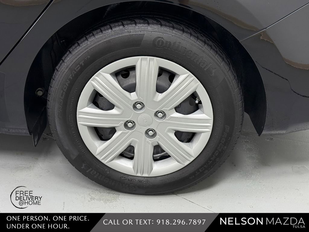 Used 2023 Kia Rio LX image 12