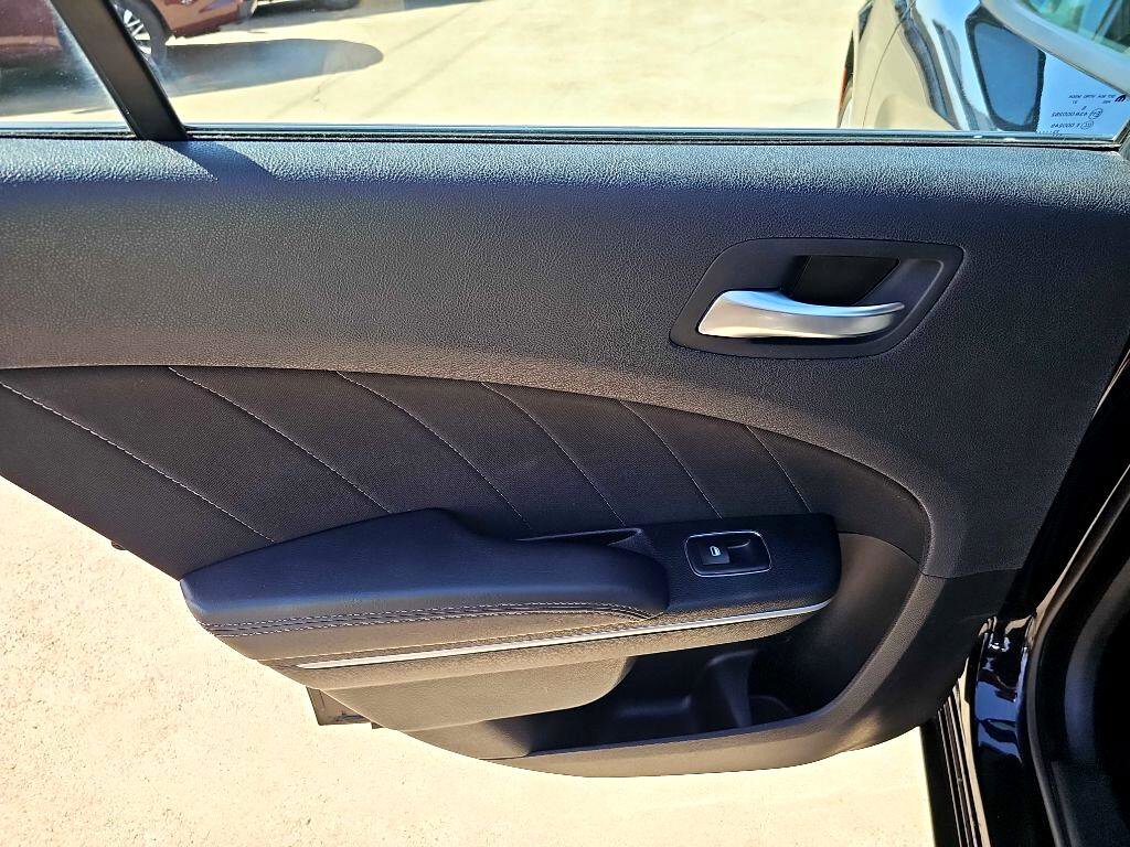Used 2023 Dodge Charger SXT image 14