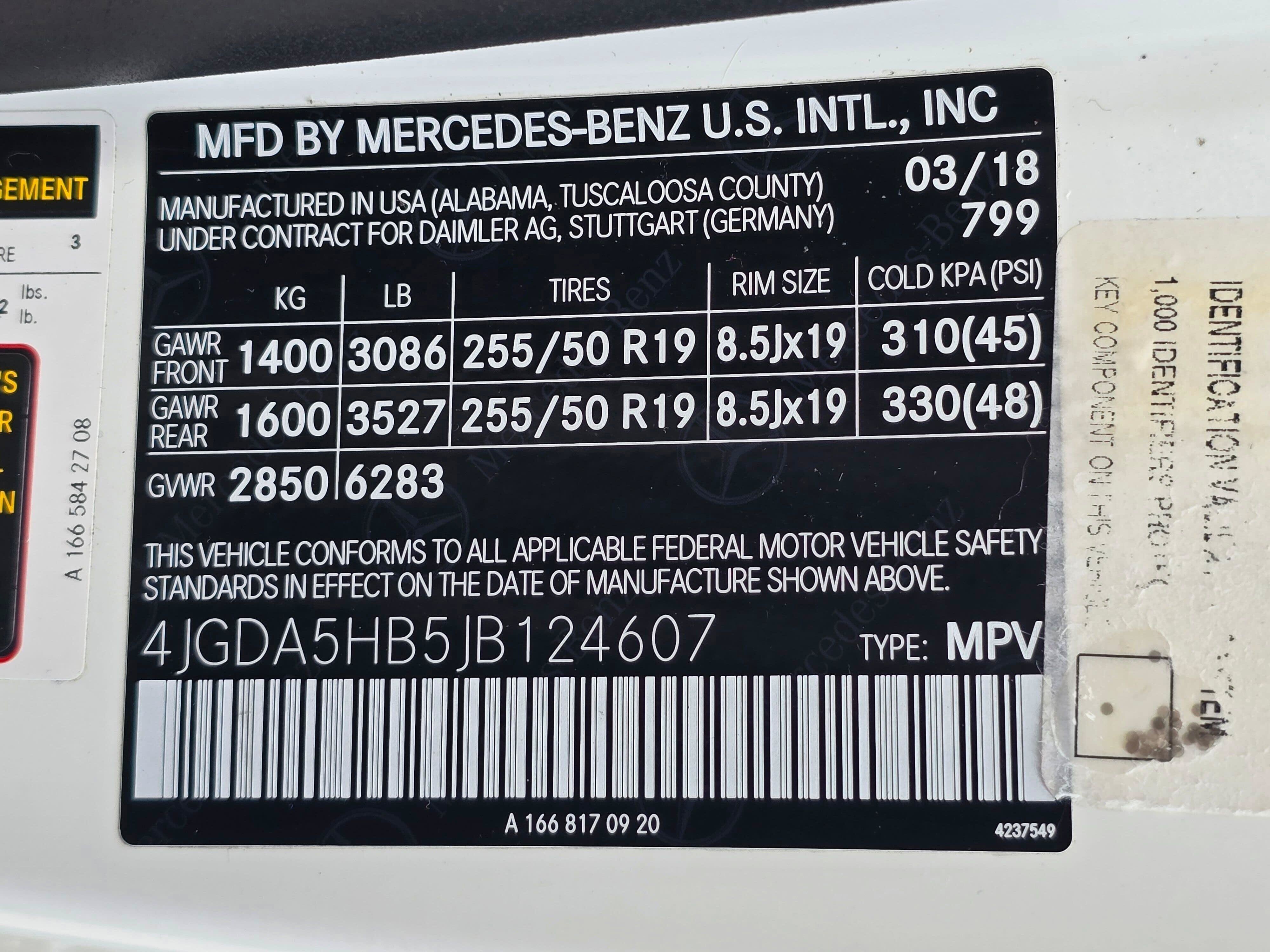Used 2018 Mercedes-Benz GLE 350 4MATIC image 32