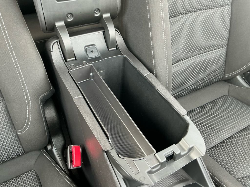 Used 2024 GMC Terrain SLE image 20