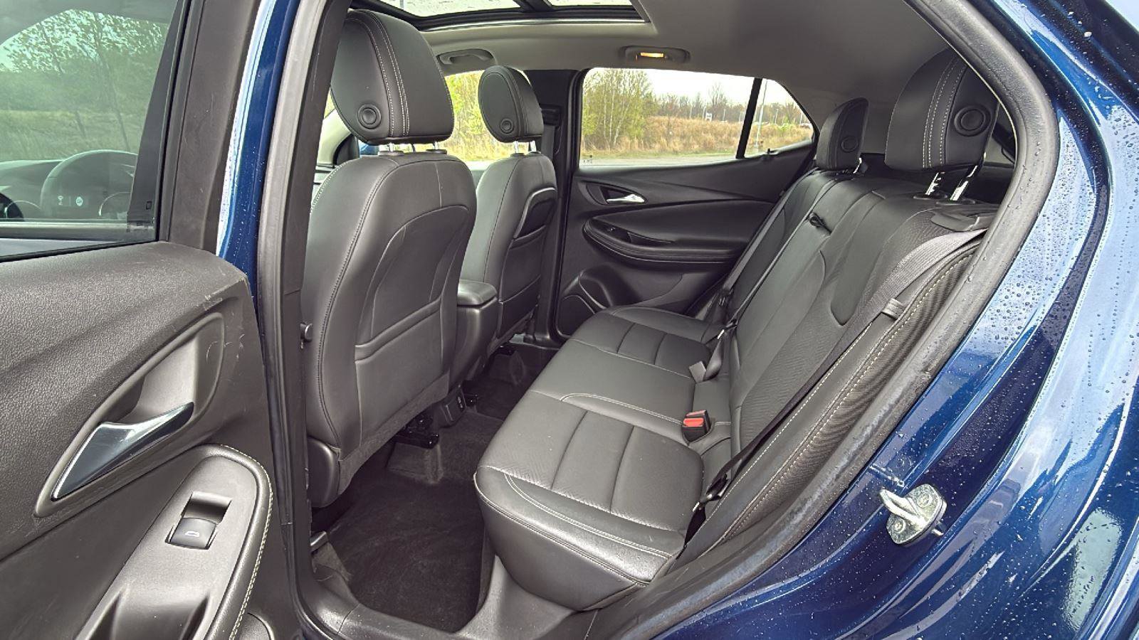 Used 2023 Buick Encore GX Essence w/ Experience Buick Package AWD/4WD image 23