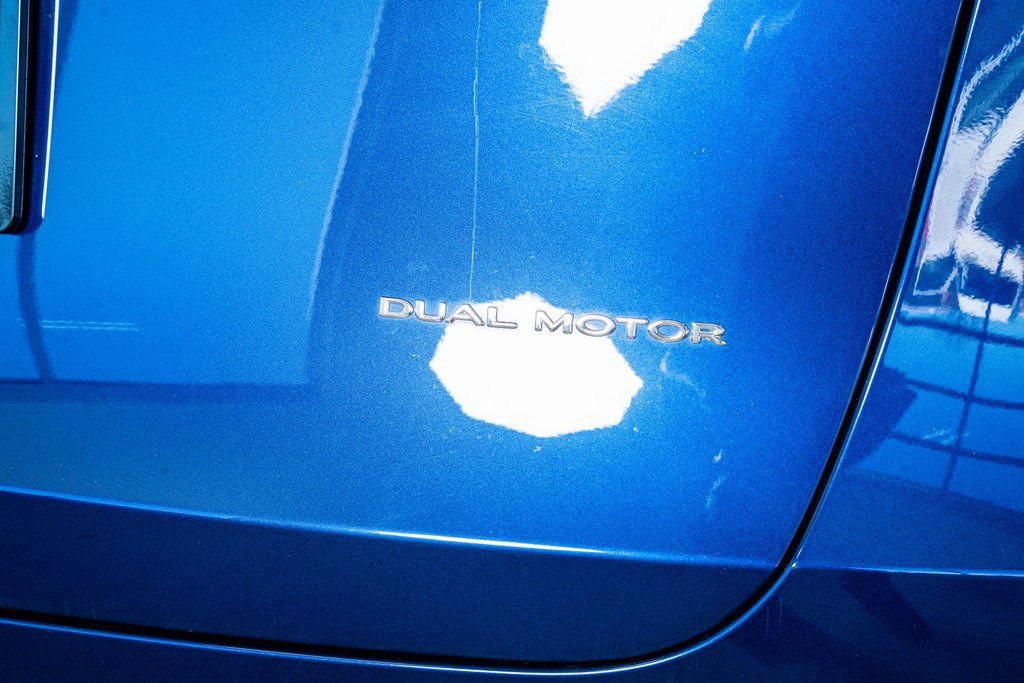 Used 2023 Tesla Model Y Long Range image 28