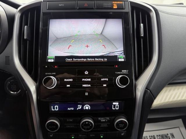 Used 2022 Subaru Ascent Premium w/ Convenience Package AWD/4WD image 29
