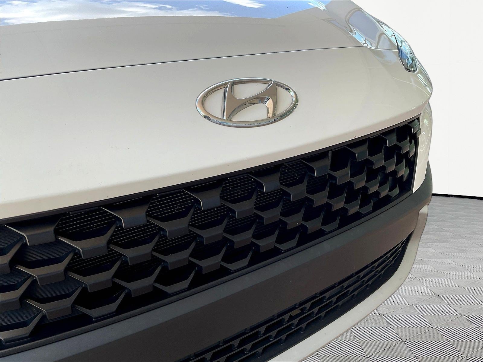 Used 2022 Hyundai Kona SEL w/ Cargo Package AWD/4WD image 29