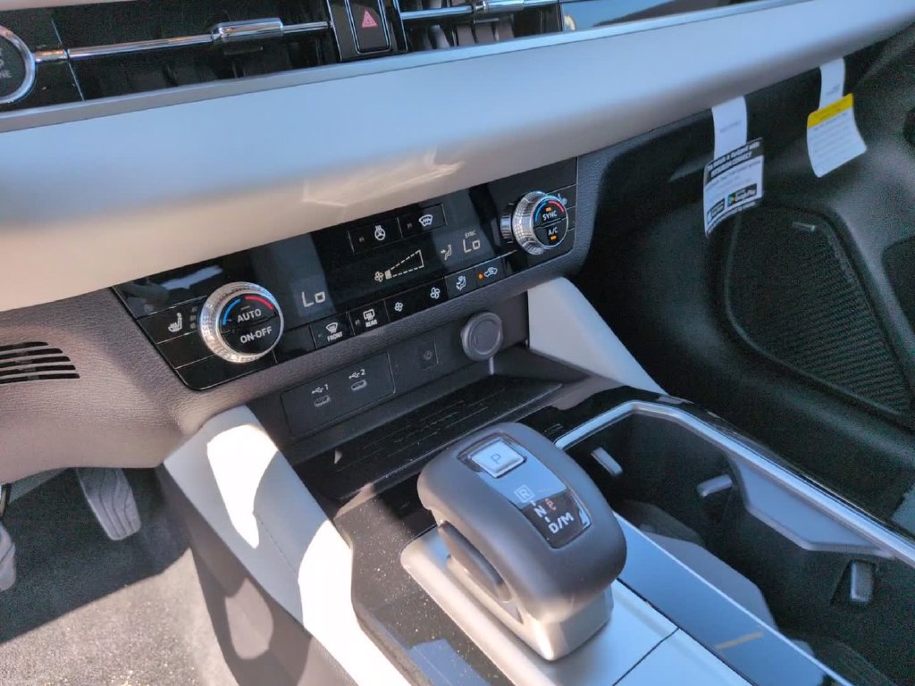 New 2026 Mitsubishi Outlander SE AWD/4WD image 25