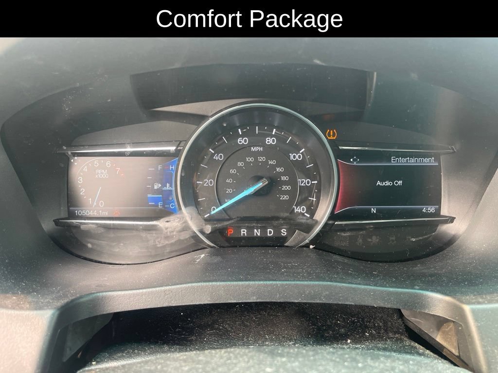 Used 2017 Ford Explorer XLT w/ Equipment Group 202A AWD/4WD image 15