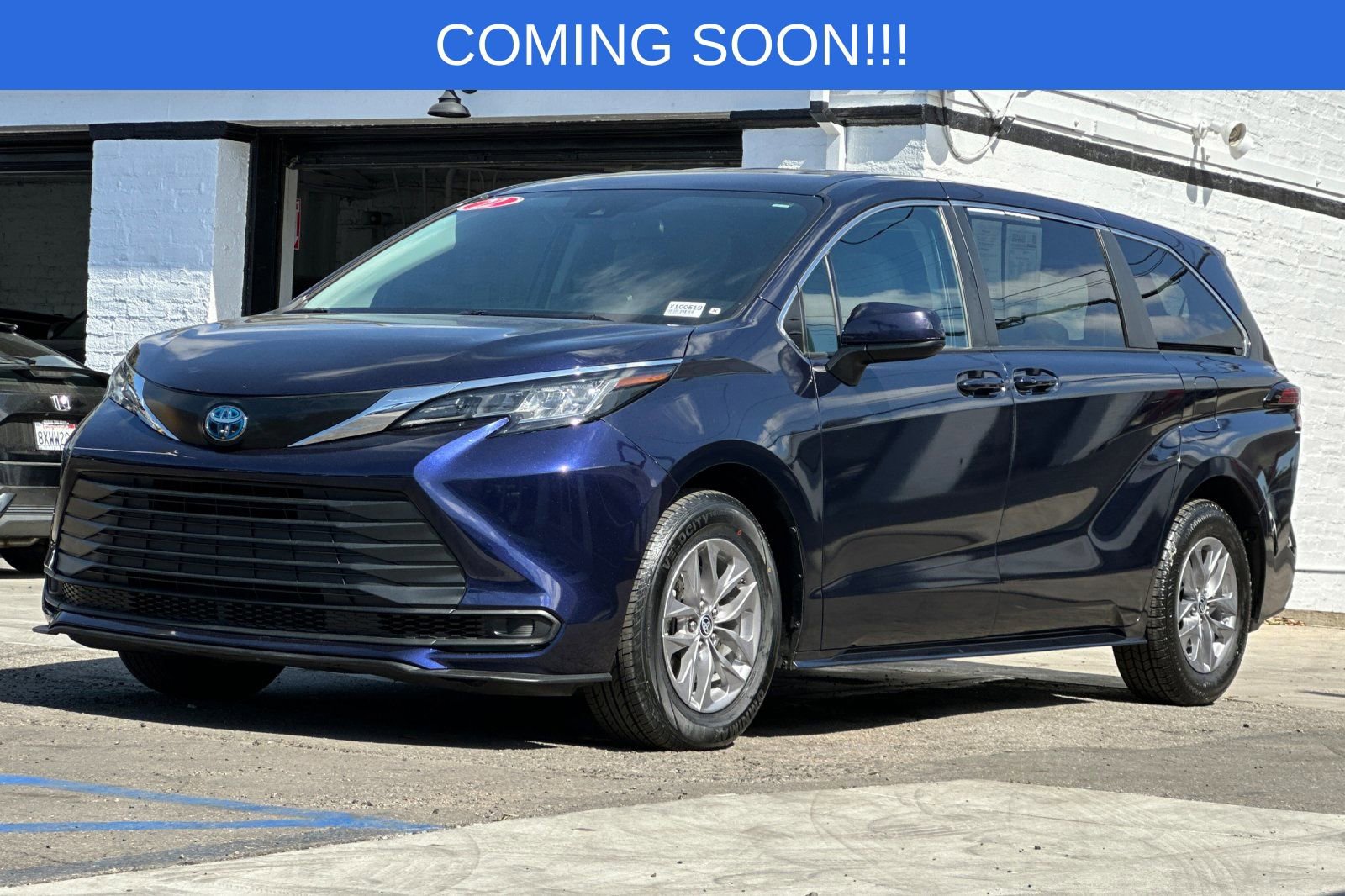 Used 2022 Toyota Sienna LE FWD image 8
