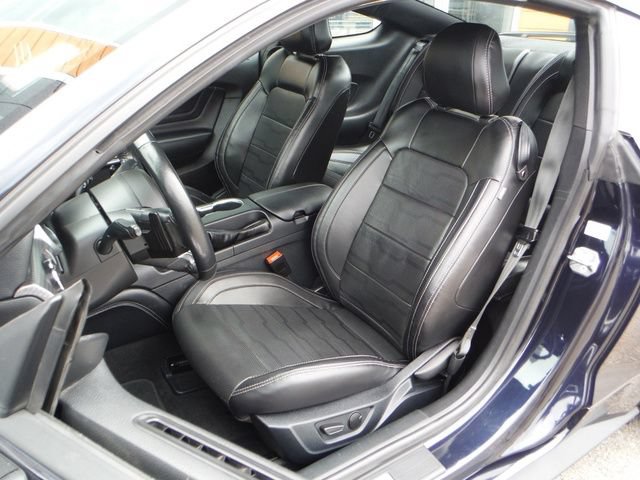Used 2021 Ford Mustang GT Premium w/ GT Performance Package RWD image 4