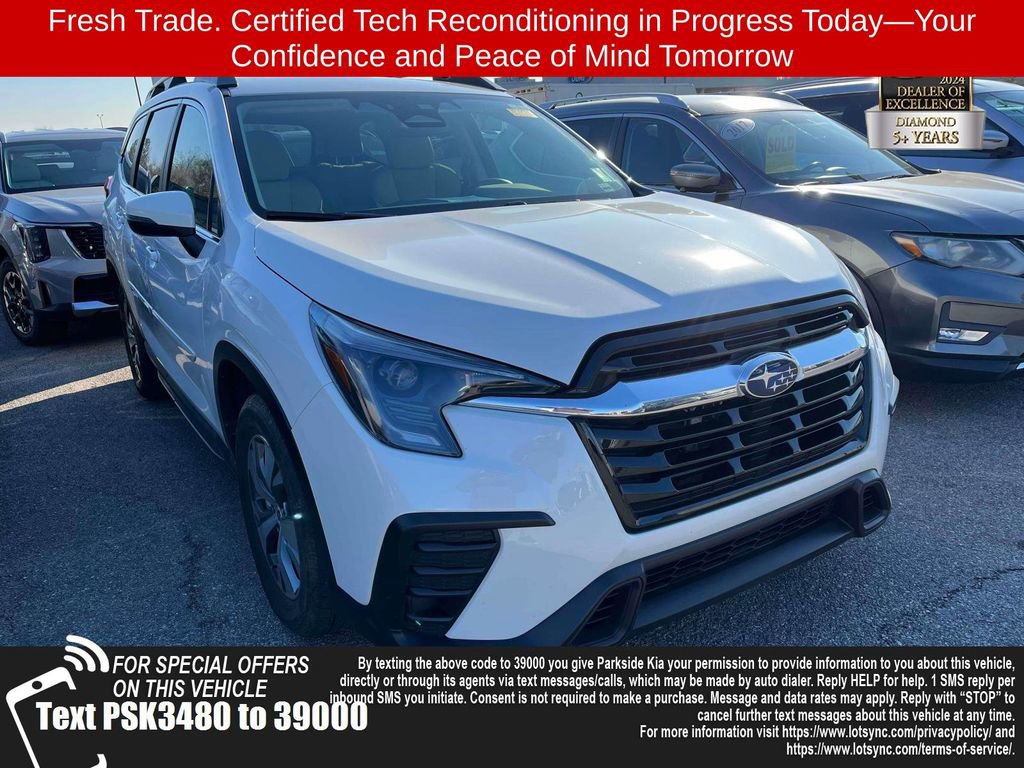 Used 2023 Subaru Ascent Premium w/ Convenience Package image 1