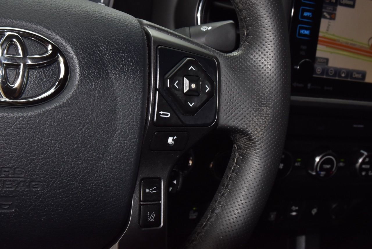 Used 2019 Toyota Tacoma TRD Sport w/ Technology Package image 23