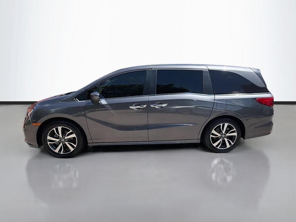 Certified 2024 Honda Odyssey Touring image 4