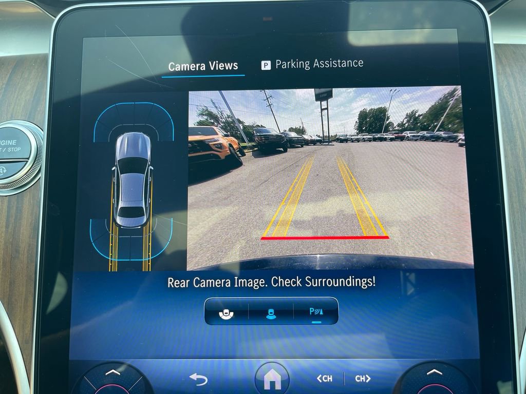 Used 2025 Mercedes-Benz C 300 Sedan image 20