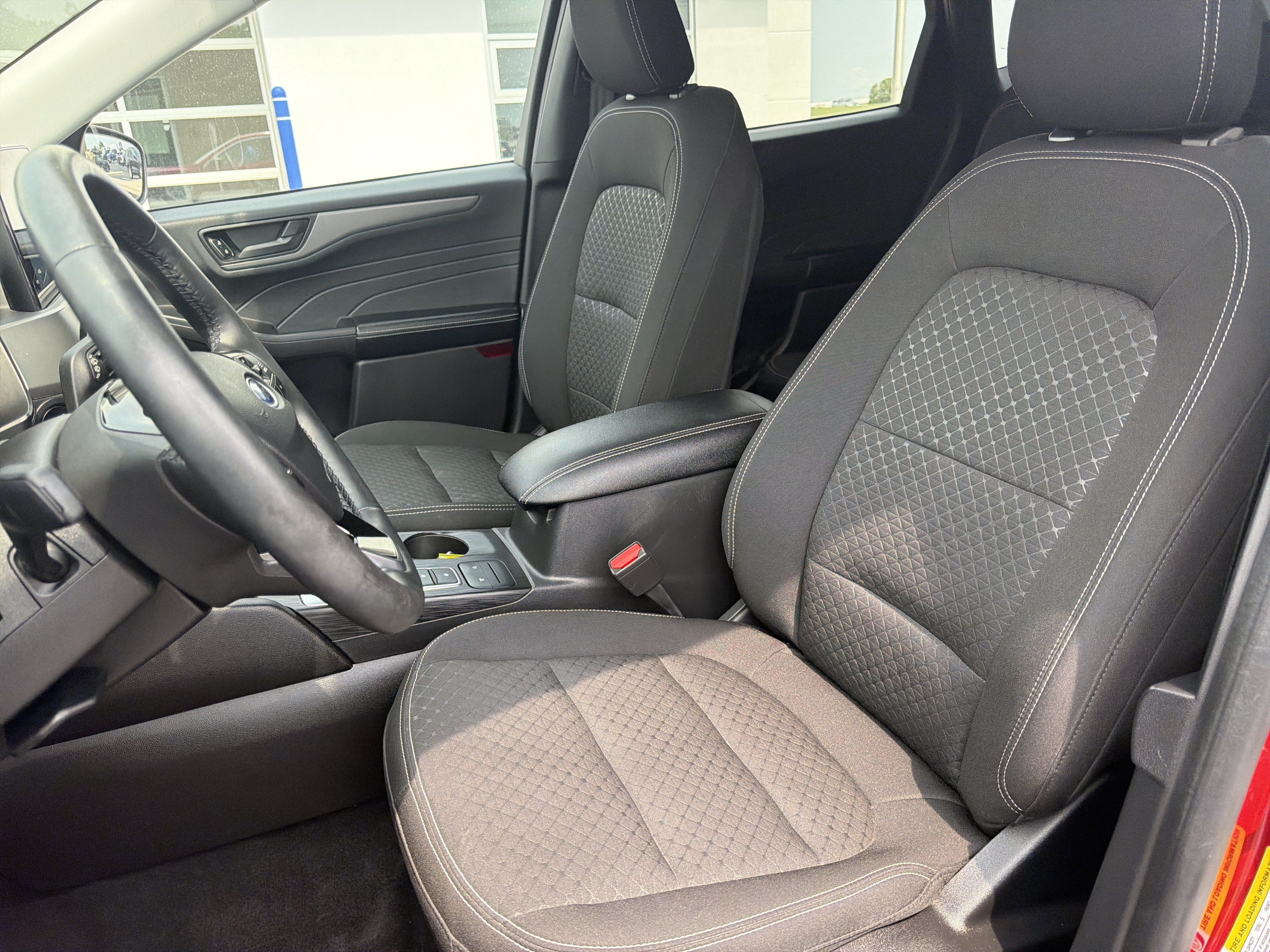 Used 2023 Ford Escape Active AWD/4WD image 19