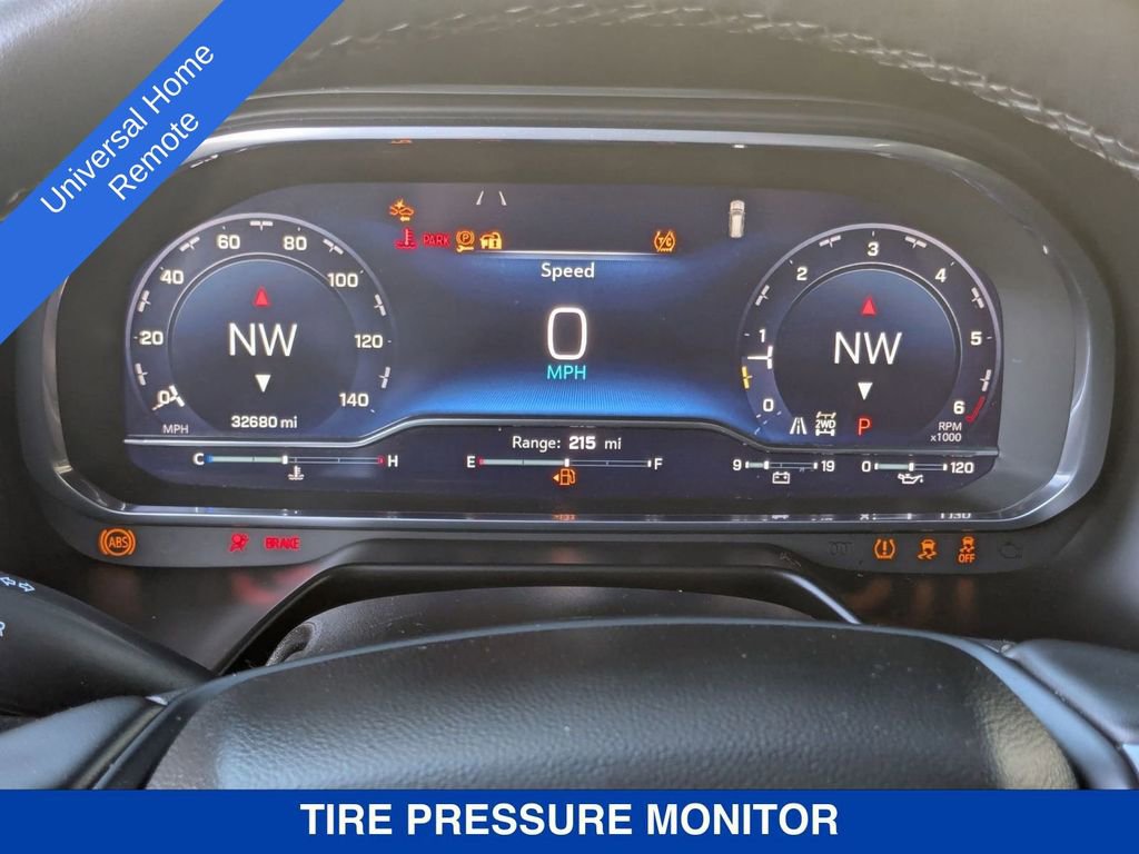 Used 2023 Chevrolet Suburban Z71 w/ Luxury Package image 25