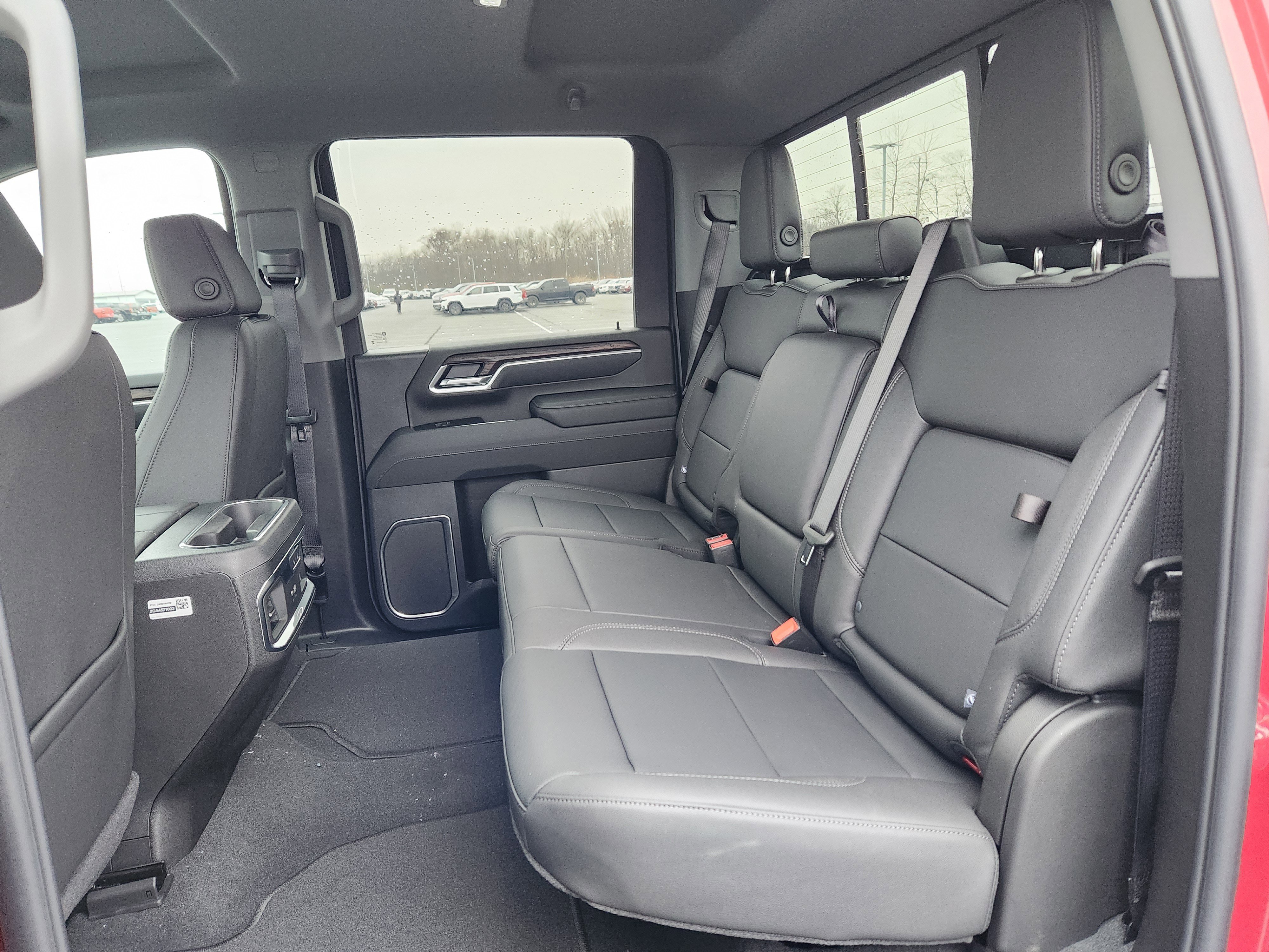 New 2026 GMC Sierra 2500 SLT w/ SLT Premium Package image 8