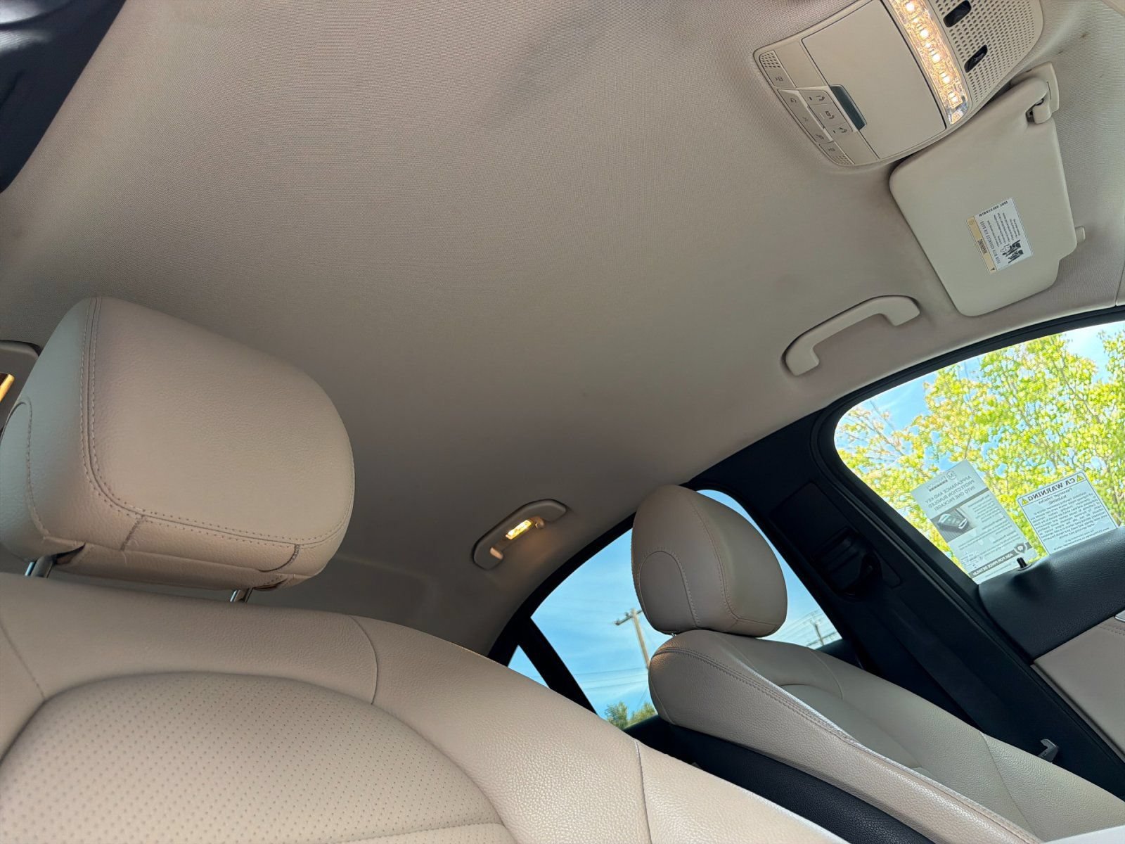 Used 2015 Mercedes-Benz C 300 4MATIC Sedan image 15