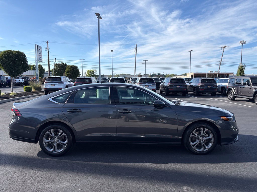 Used 2024 Honda Accord EX image 5