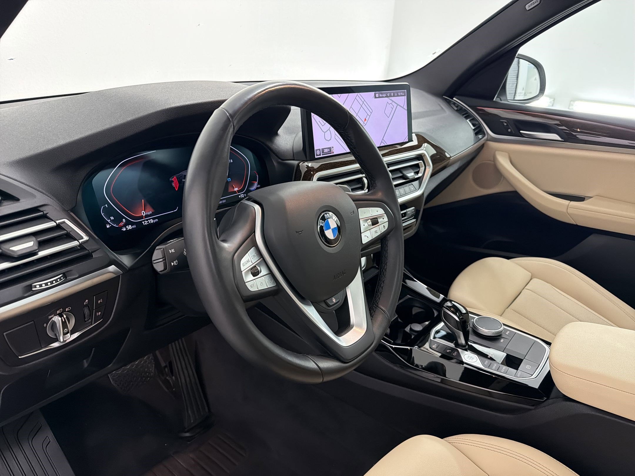 Used 2023 BMW X3 sDrive30i w/ Premium Package image 4