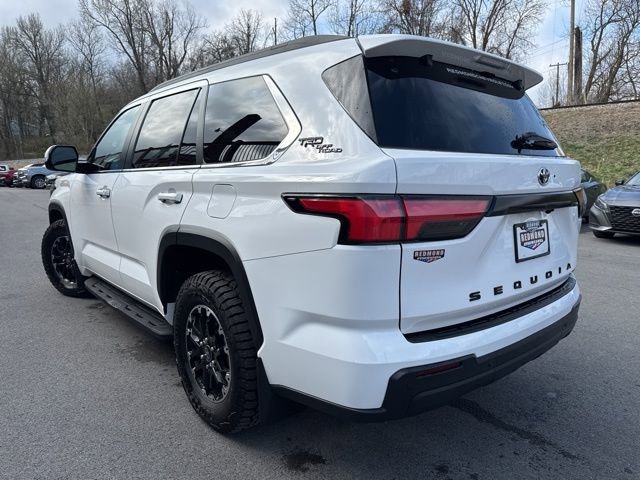 Used 2025 Toyota Sequoia Platinum image 6