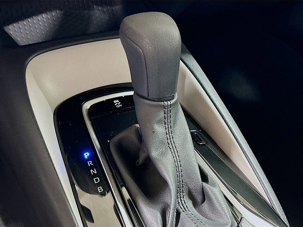 New 2025 Toyota Corolla LE image 17