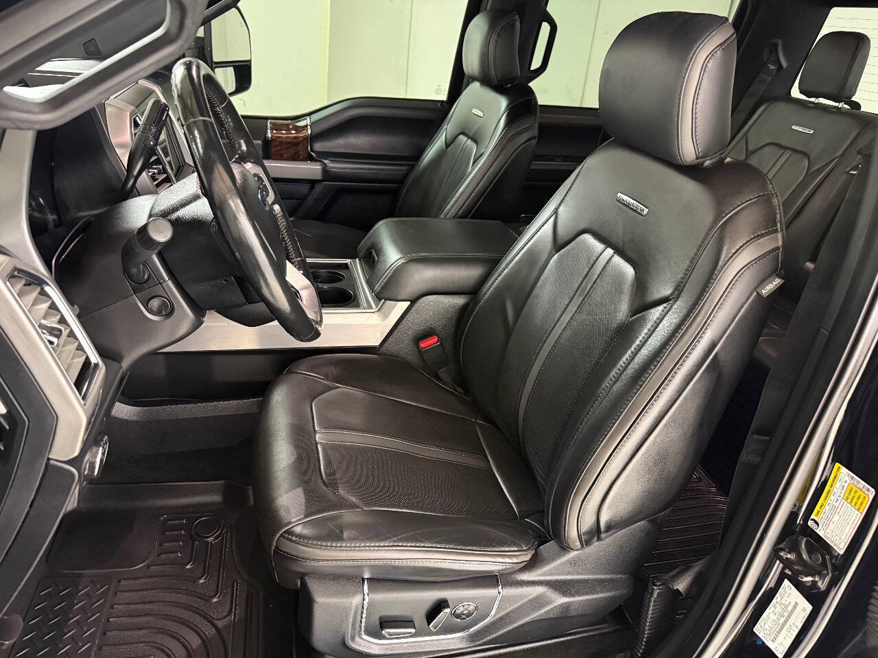 Used 2017 Ford F250 Platinum w/ FX4 Off-Road Package image 54