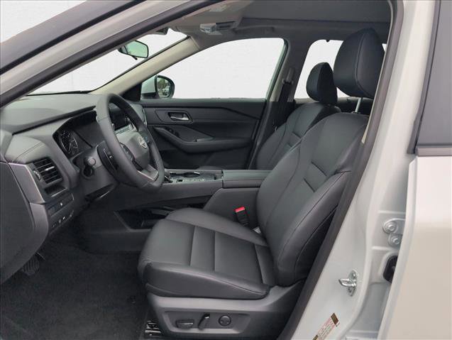 New 2026 Nissan Rogue SV image 15