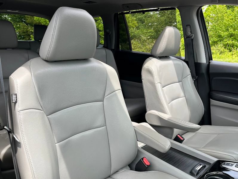 Used 2017 Honda Pilot Touring image 37