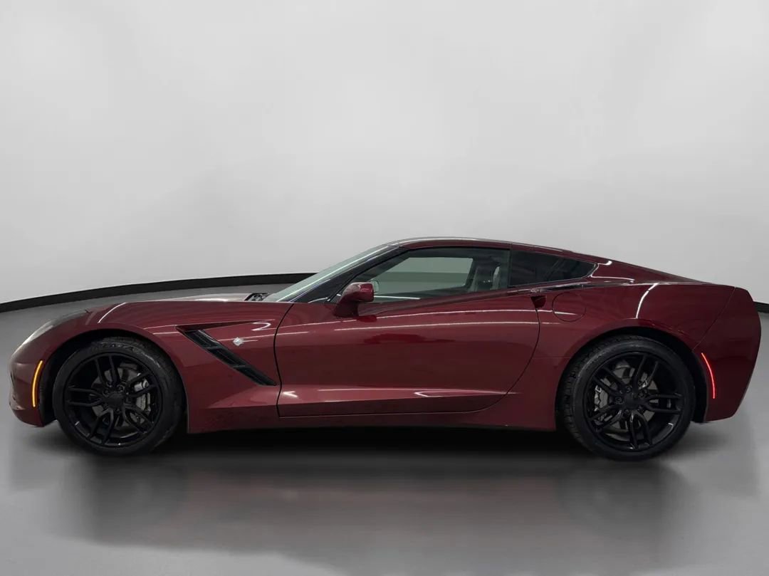Used 2016 Chevrolet Corvette Stingray Coupe RWD image 5