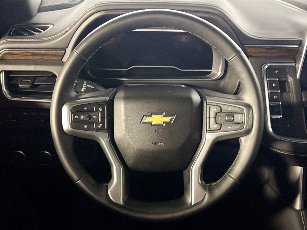 Used 2023 Chevrolet Tahoe Premier w/ Premium Package 2 AWD/4WD image 13