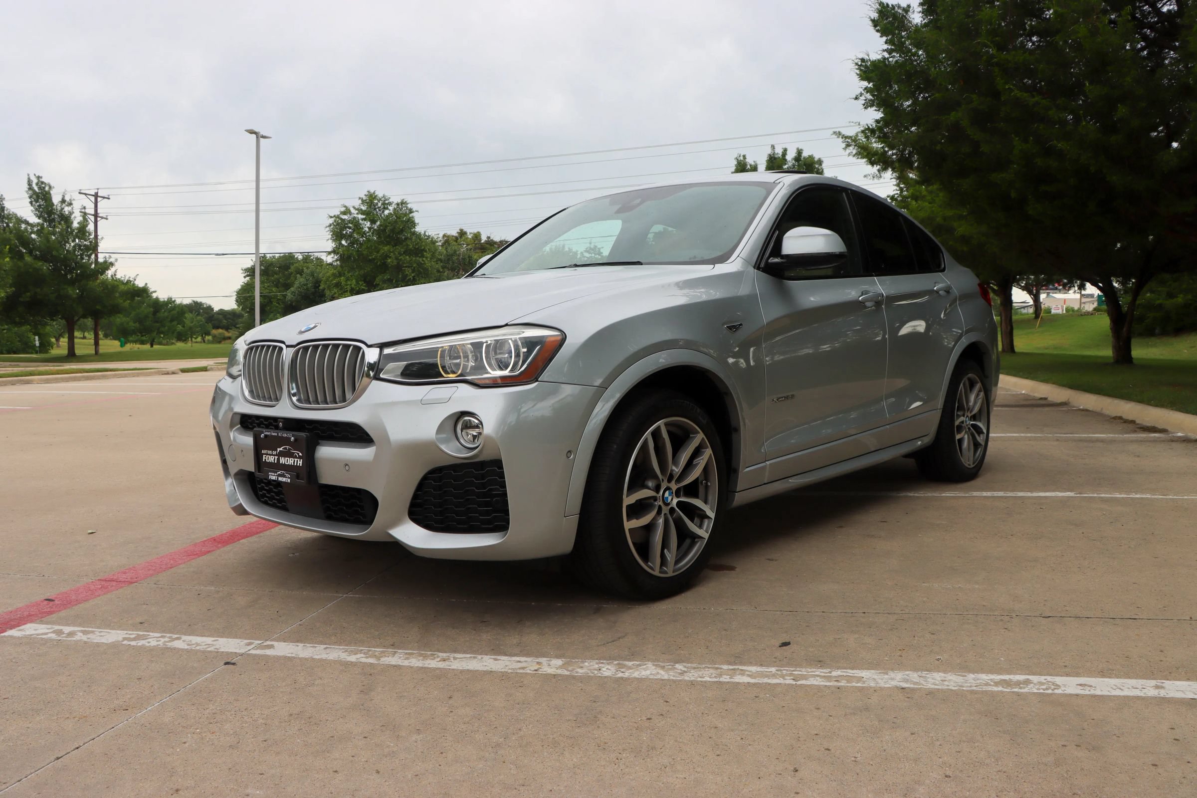 Used 2016 BMW X4 xDrive35i AWD/4WD image 3