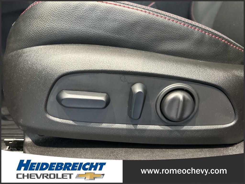 Certified 2024 Chevrolet Equinox RS w/ LPO, Floor Liner Package FWD image 14