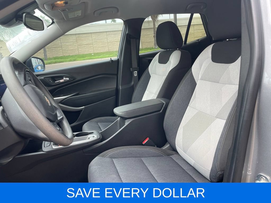 Used 2024 Chevrolet Trax LS FWD image 14
