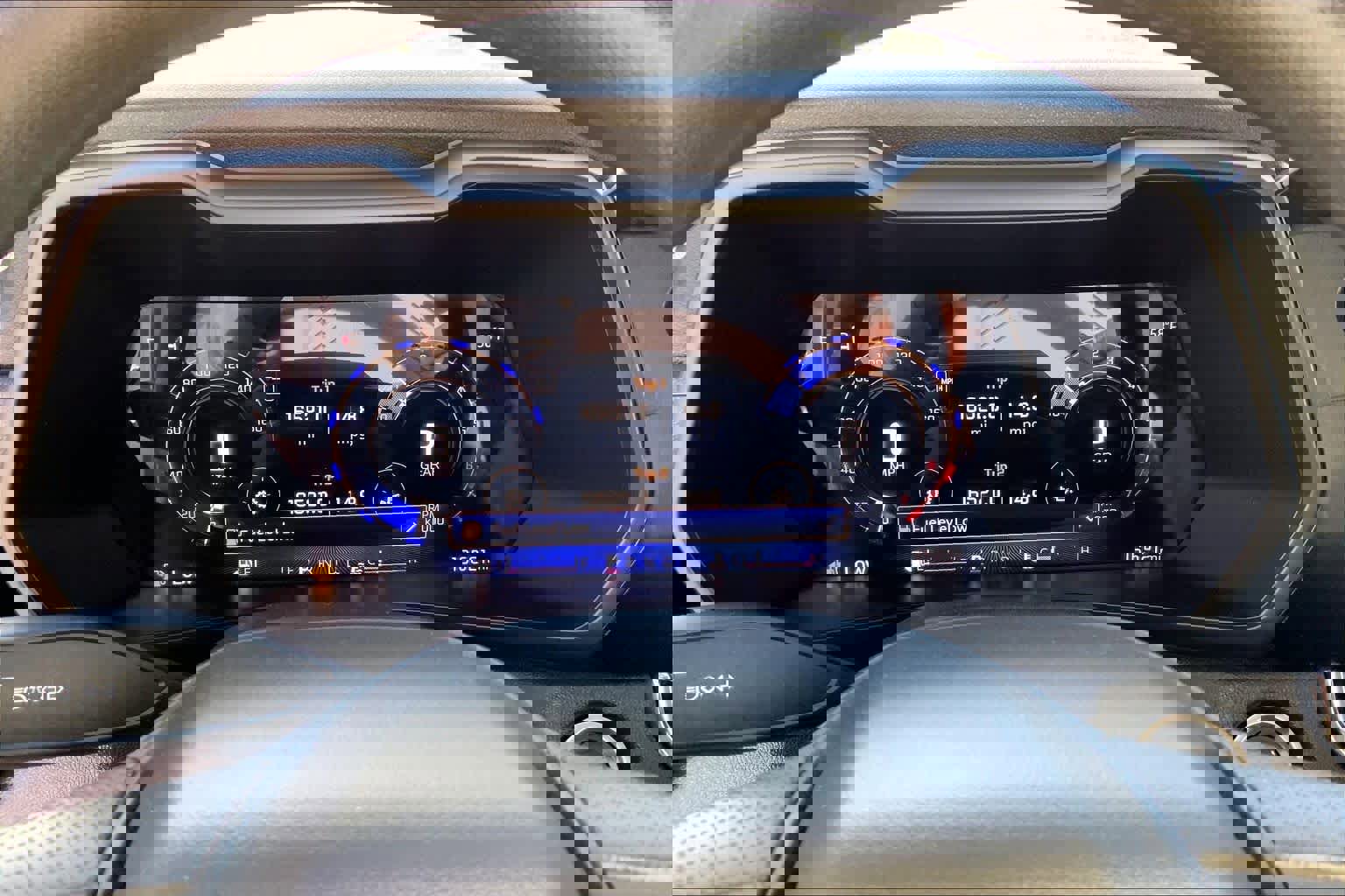 Used 2024 Chevrolet Colorado W/T image 25