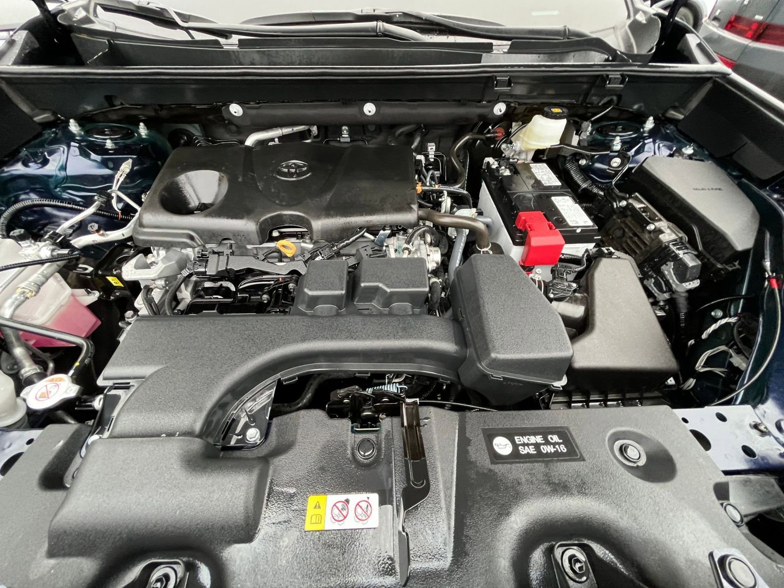 Used 2025 Toyota RAV4 XLE image 34