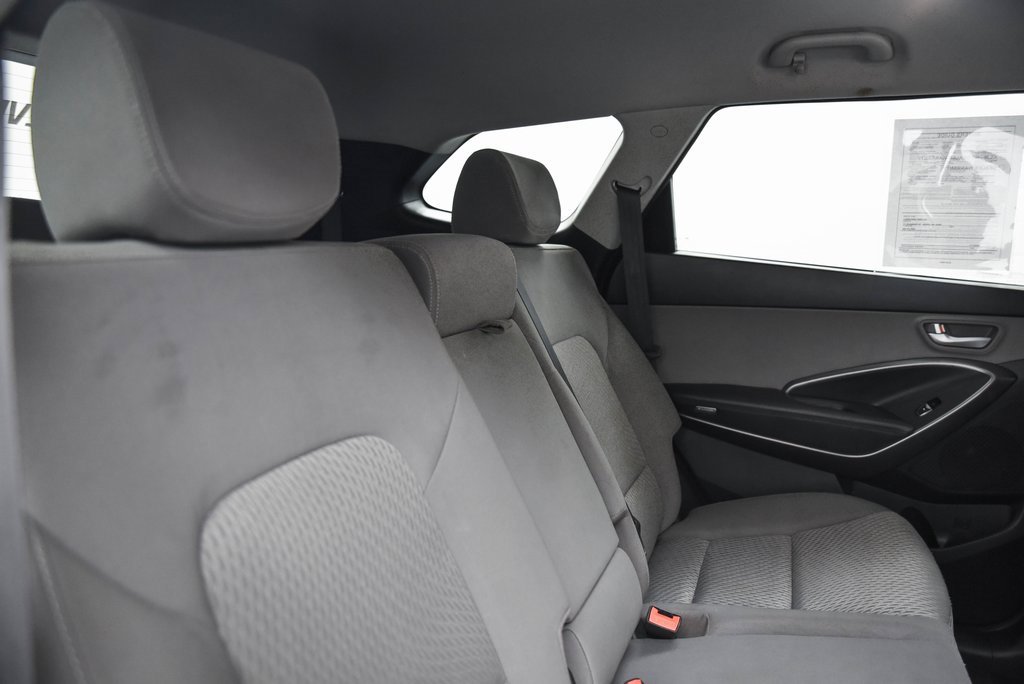 Used 2017 Hyundai Santa Fe SE image 13