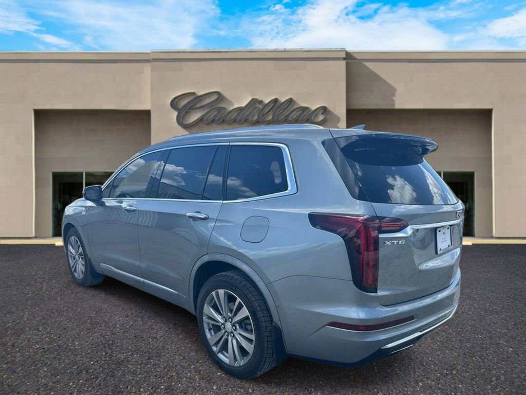 Used 2023 Cadillac XT6 Premium Luxury w/ Technology Package image 5