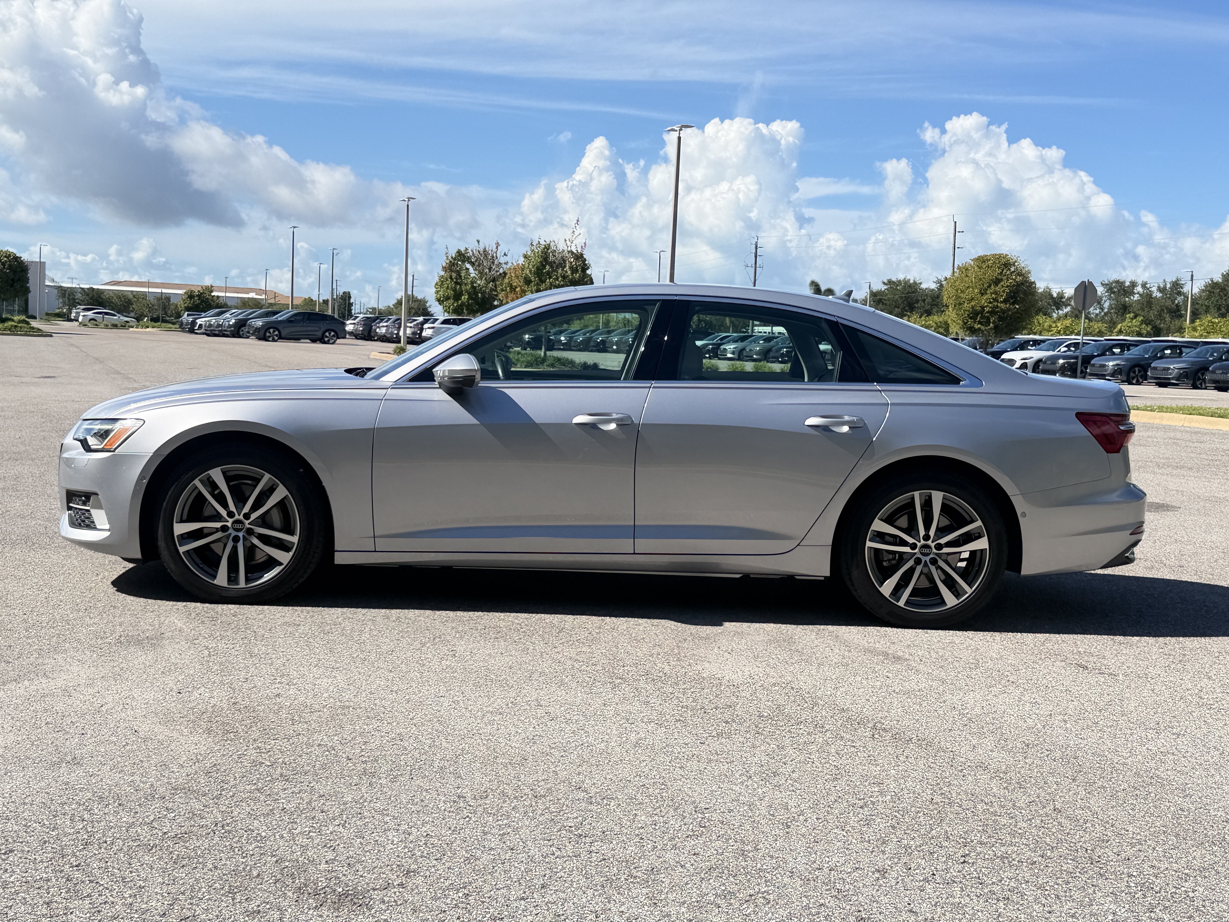 Certified 2023 Audi A6 Premium Plus w/ Premium Plus Package AWD/4WD image 4