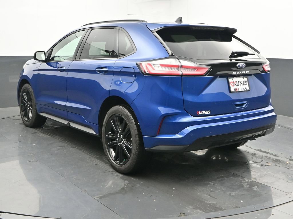 Used 2024 Ford Edge ST-Line image 9