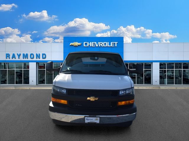 New 2026 Chevrolet Express 3500 w/ Power Convenience Package RWD image 9