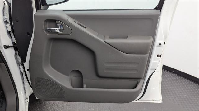 Used 2020 Nissan Frontier S w/ S Utility Package RWD image 18