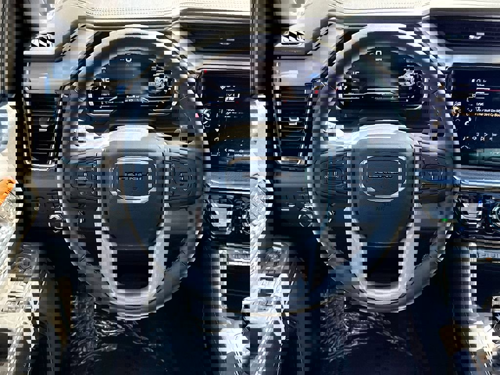 Used 2023 GMC Sierra 1500 Denali w/ Denali Reserve Package image 23