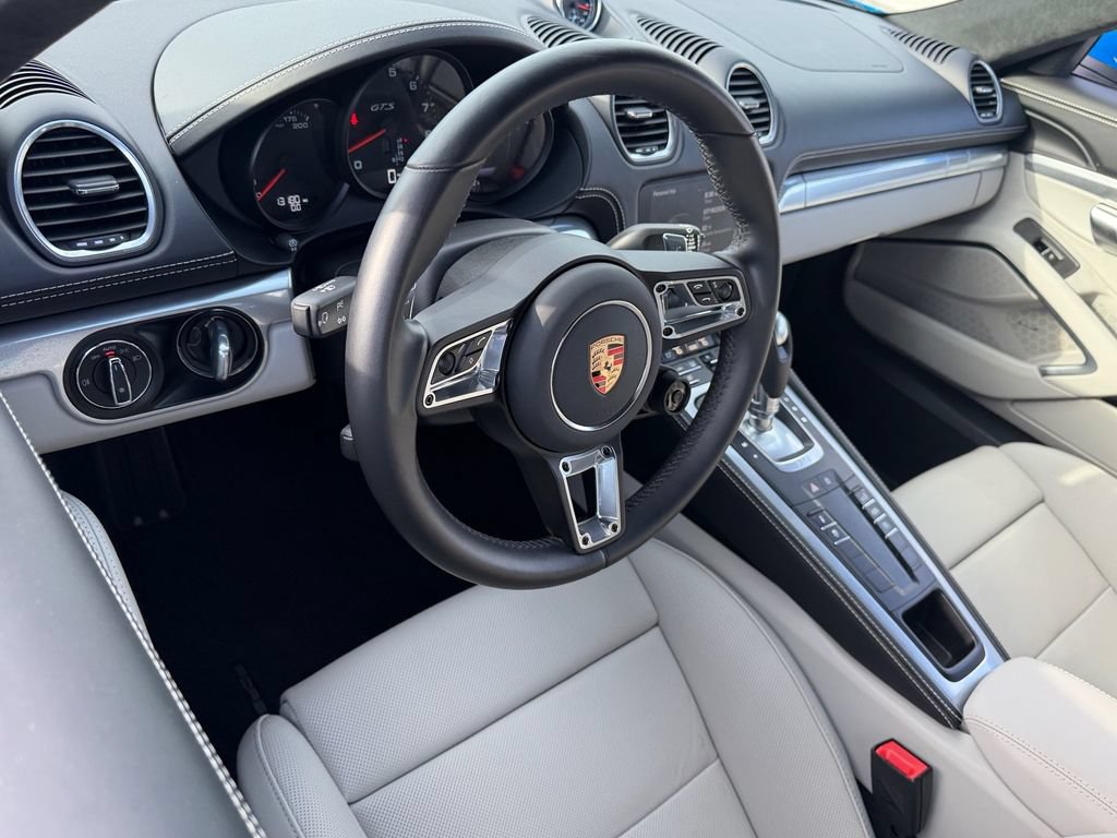 Used 2025 Porsche 718 Cayman GTS RWD image 14