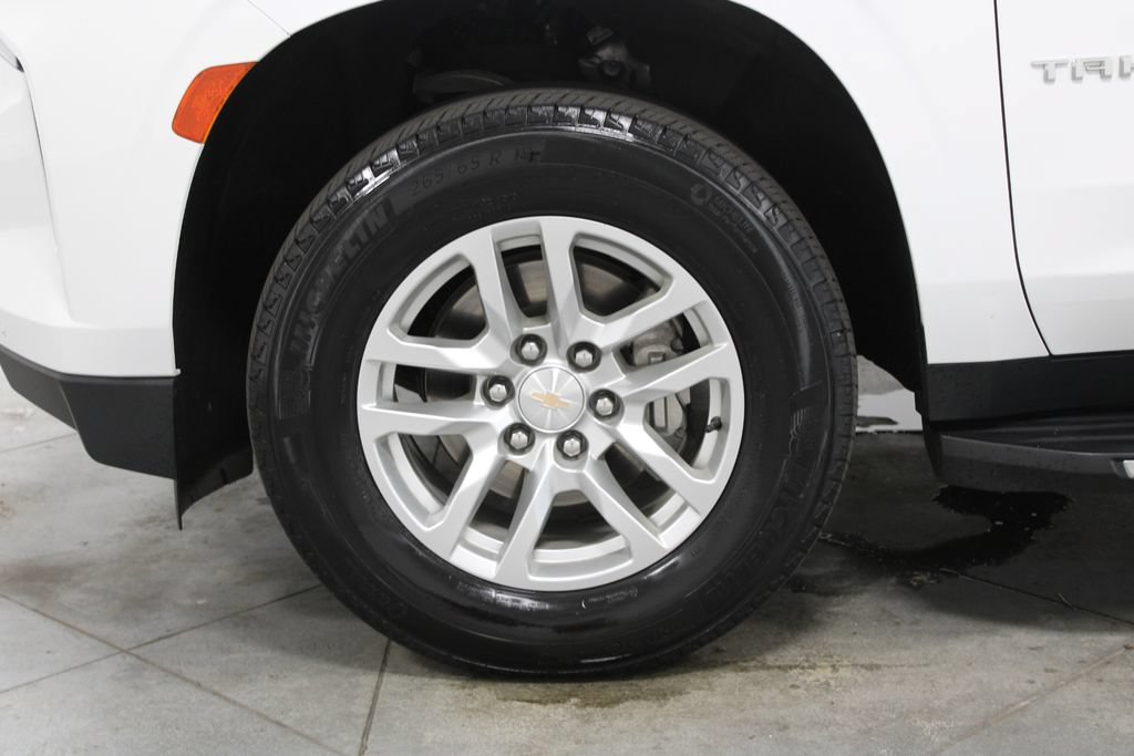 Used 2024 Chevrolet Tahoe LT RWD image 19