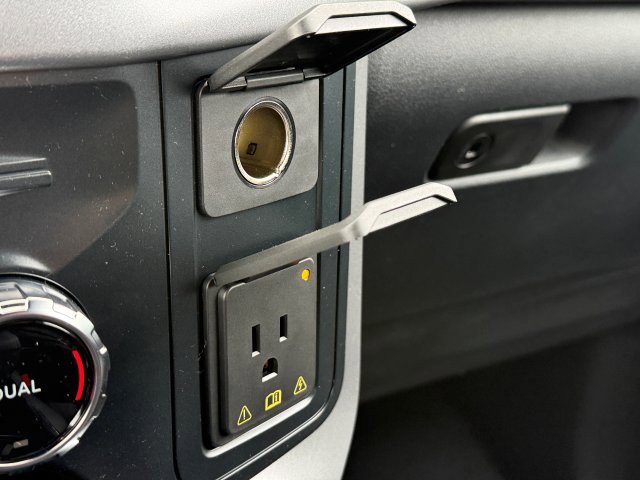 New 2026 Ford F150 XLT w/ Equipment Group 302A MID image 23