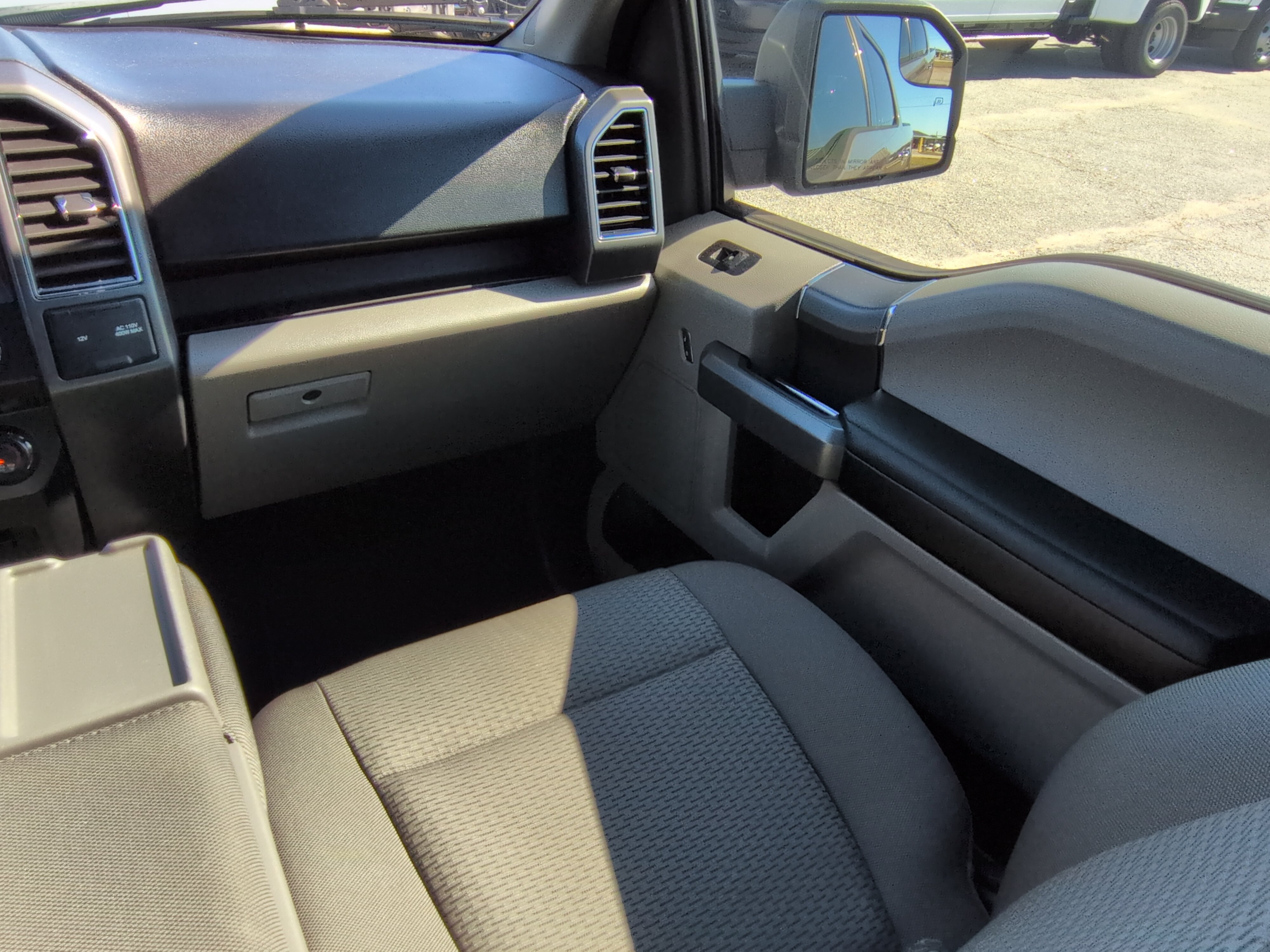 Used 2020 Ford F150 XLT w/ Equipment Group 302A Luxury RWD image 15