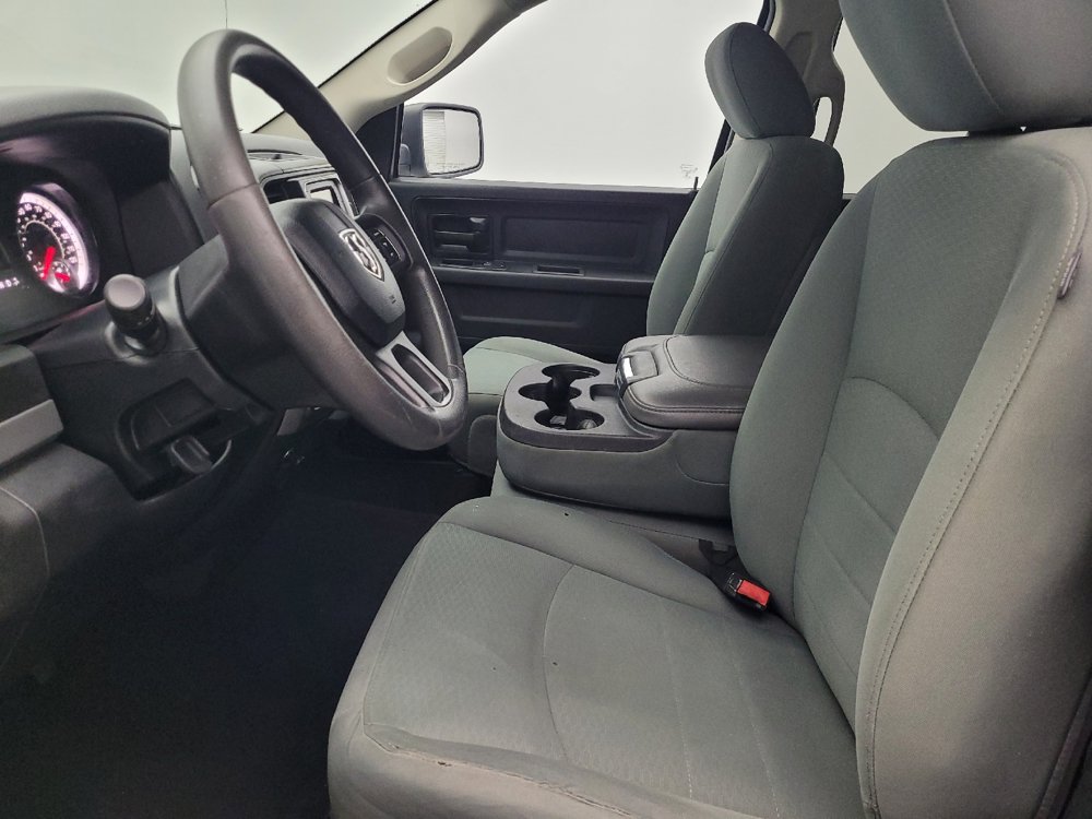 Used 2018 RAM 1500 Express AWD/4WD image 17
