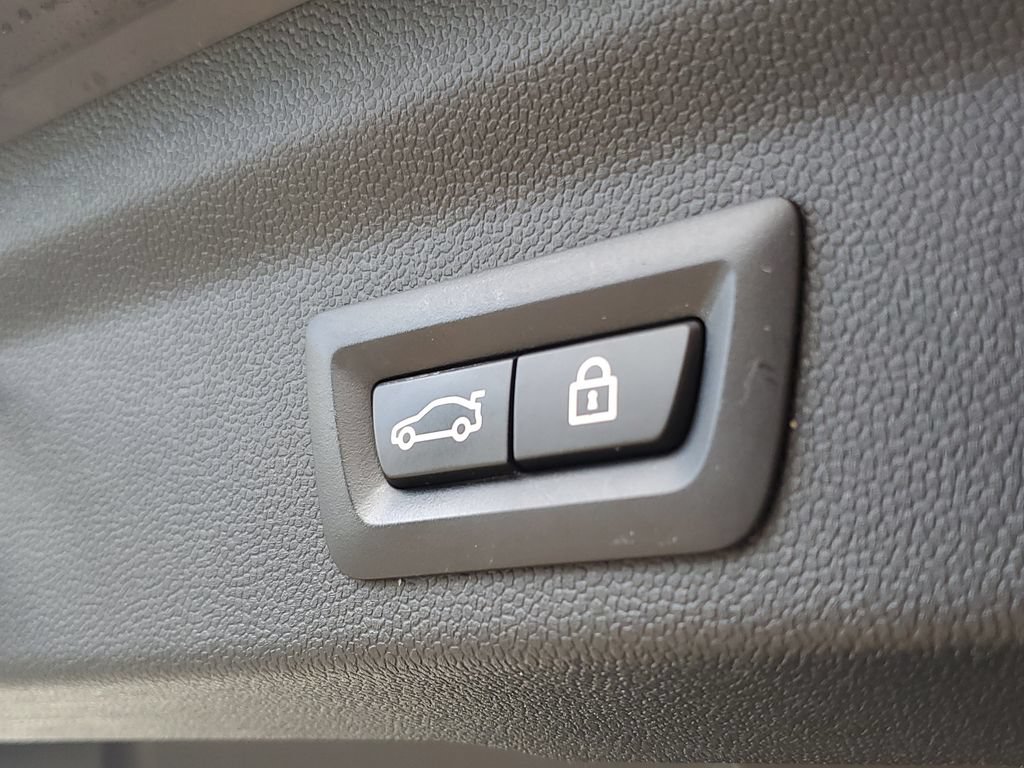 Used 2022 MINI Cooper Countryman FWD image 9