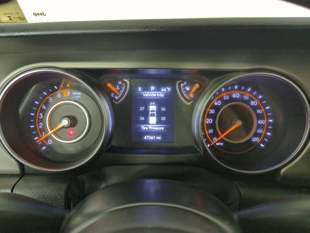 Used 2022 Jeep Gladiator Willys image 37