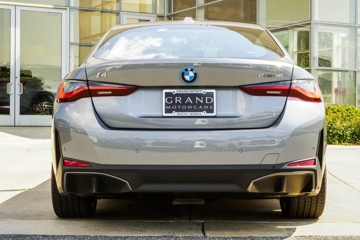 Used 2024 BMW i4 eDrive40 w/ Premium Package RWD image 11