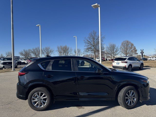 Used 2025 MAZDA CX-5 AWD 2.5 S w/ Preferred Package image 10